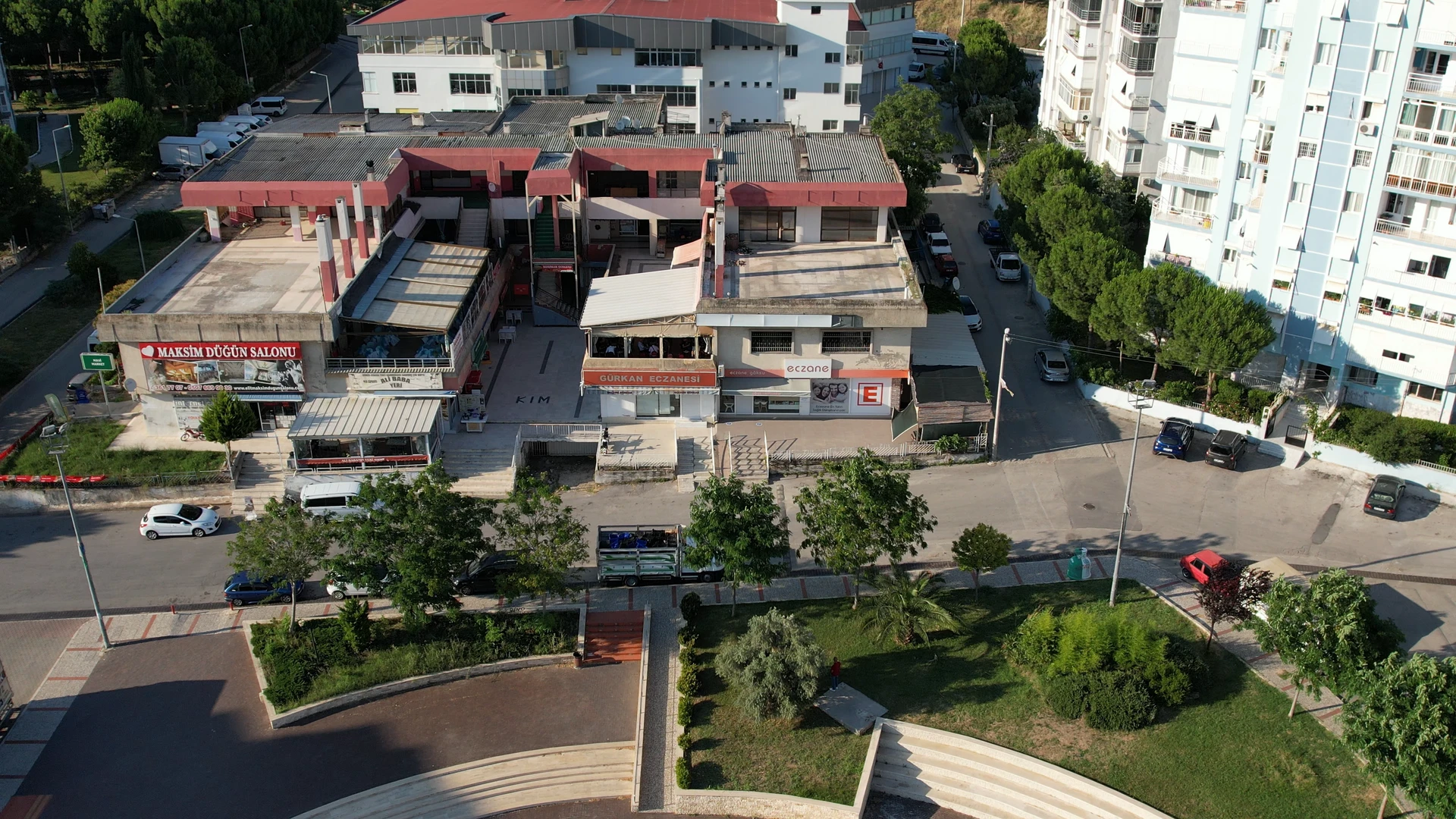 Köse Basında Satılık 185m² Satılık İIsş Yeri