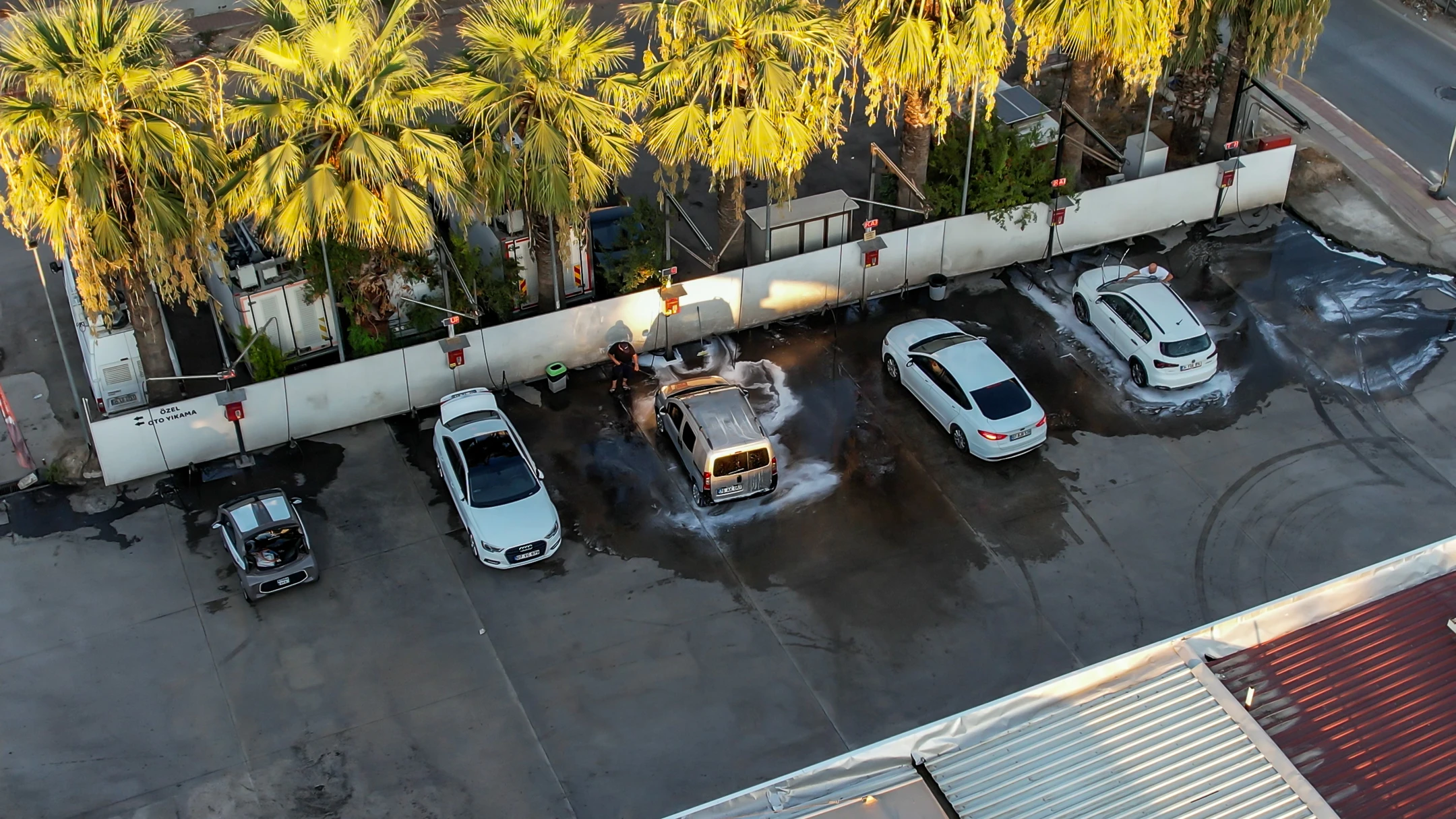 Şehrin En Yüksek Cirolu Oto Yıkaması (Ayda 500.000 TLCiro)