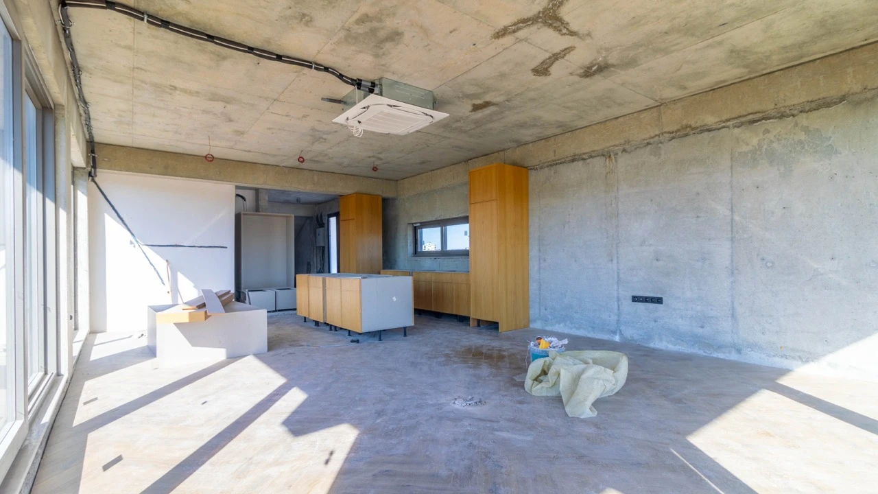 Çok Özel Mimarili 359 m2²,Lara Hille 400m2 Müstakil Havuzlu