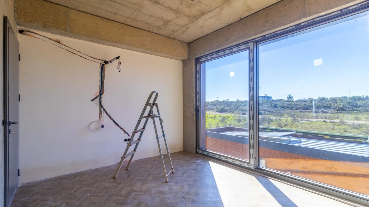 Çok Özel Mimarili 359 m2²,Lara Hille 400m2 Müstakil Havuzlu