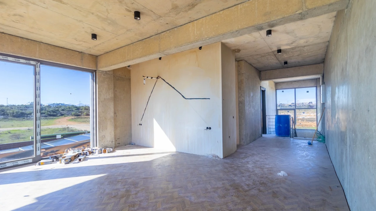 Çok Özel Mimarili 359 m2²,Lara Hille 400m2 Müstakil Havuzlu