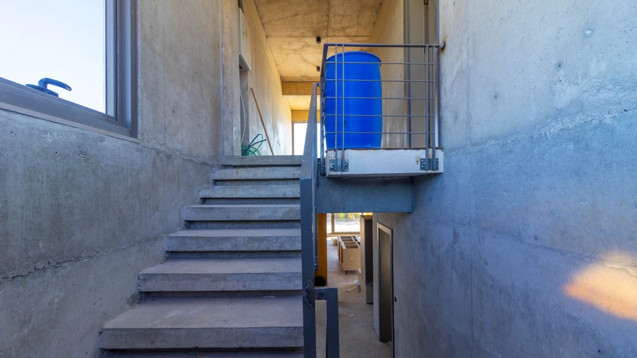 Çok Özel Mimarili 359 m2²,Lara Hille 400m2 Müstakil Havuzlu