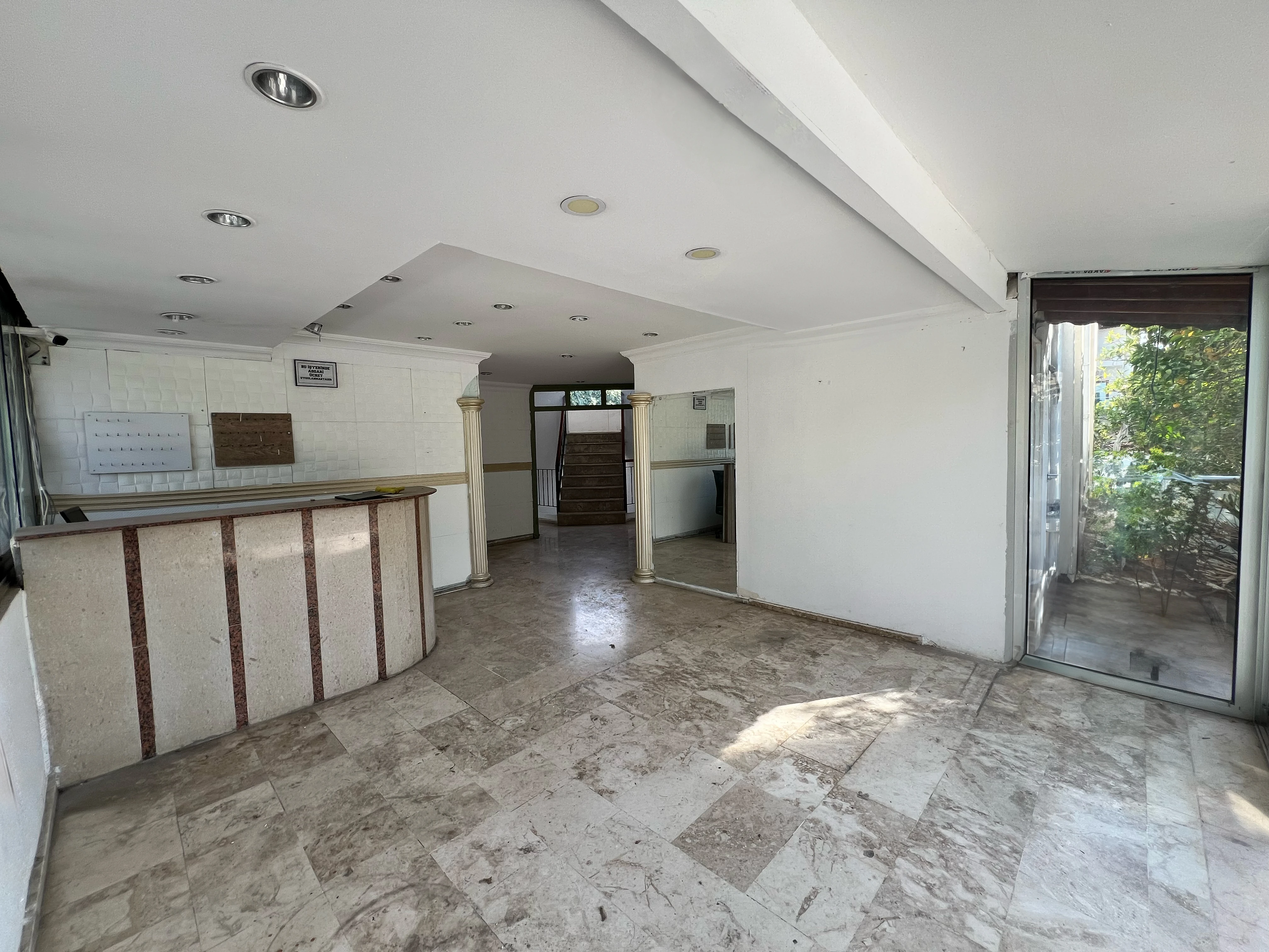 40 Odalı 844m² Arsalı Butik Otel