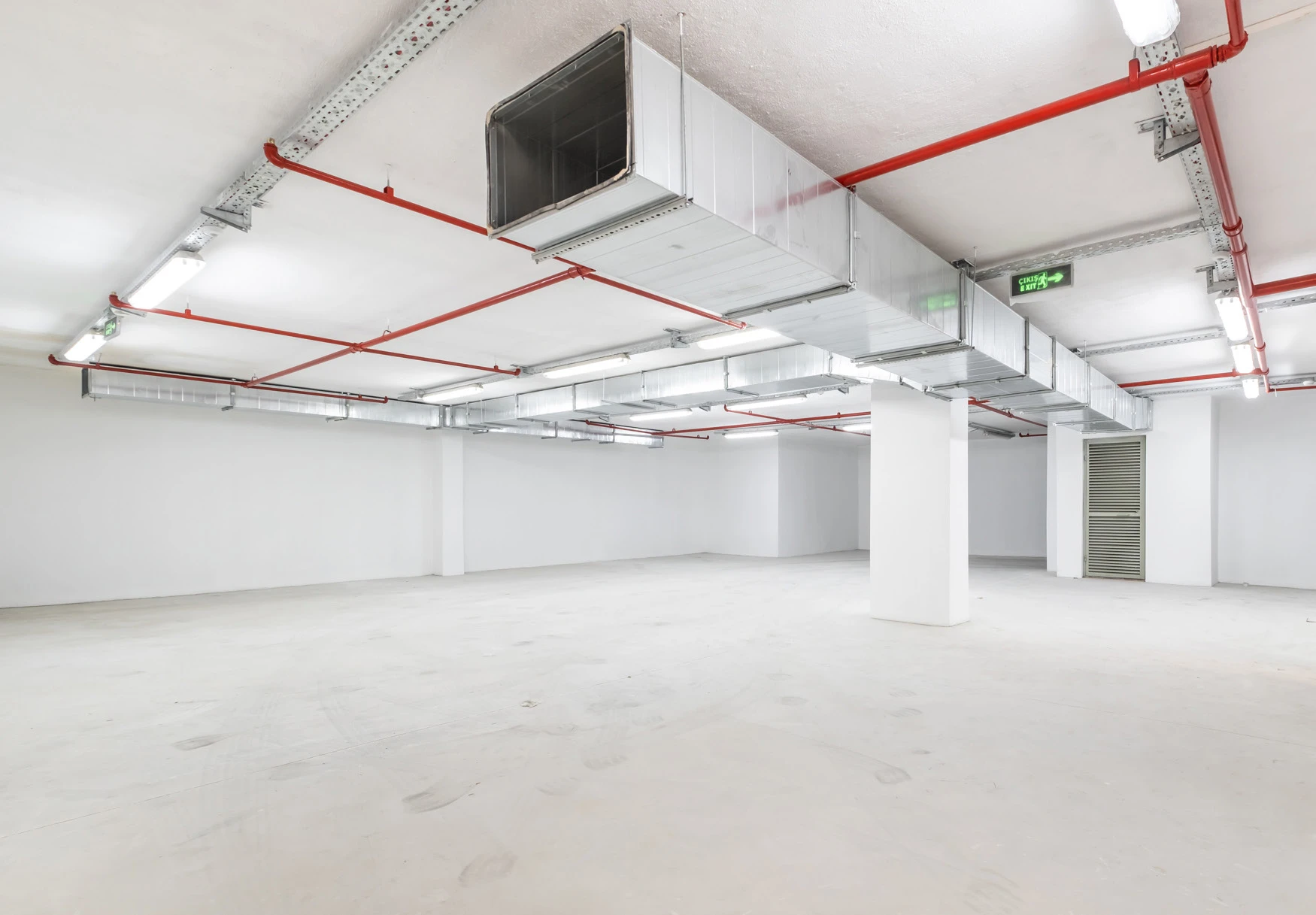 Barınaklar Blv.MigrosJet Altında 795m² Yeni Nesil Asansörlü Depo